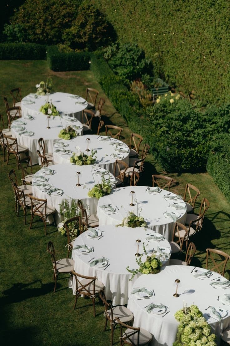 Wedding floral arrangement